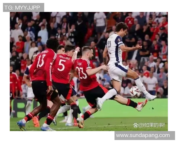 欧联杯热刺与波尔图激战成平局帽子戏法瞬间点燃全场激情