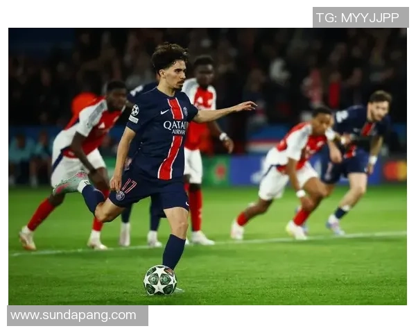 欧联杯精彩对决利物浦大胜巴黎圣日耳曼引发全场欢呼与热议